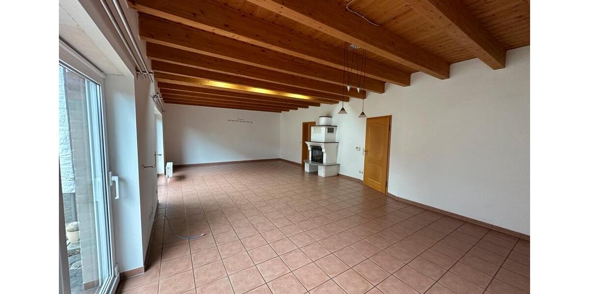Doppelhaushälfte Rötgesbüttel - 4 Zimmer, 147 m&sup2;, 1.350&euro; | Angebot:26582093