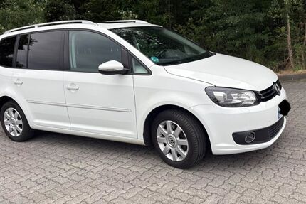 VW Touran 204.000 km 10.800 &euro; Calberlah 38547