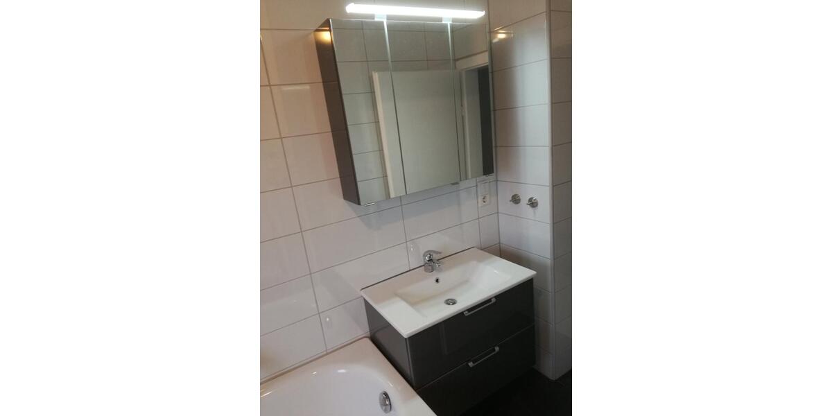 Etagenwohnung Braunschweig Lehndorf-Watenbüttel - 3 Zimmer, 110 m&sup2;, 1.260&euro; | Angebot:25641208