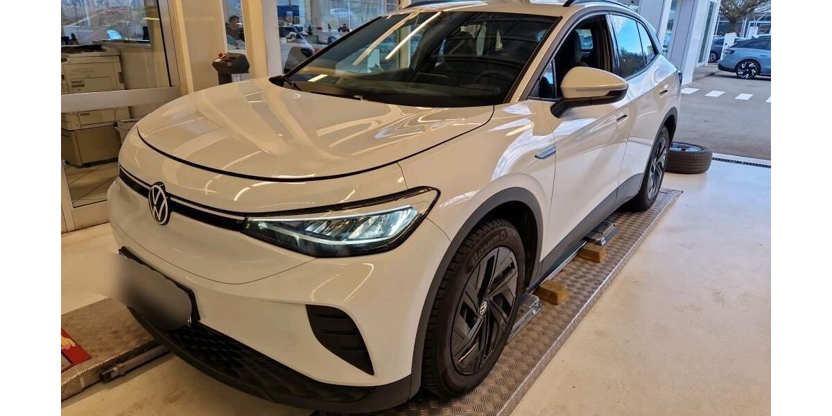 VW ID.4 81.562 km 16.990 &euro; Braunschweig 38122