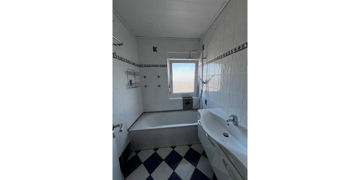 Etagenwohnung Wolfenbüttel Adersheim - 3.5 Zimmer, 91 m&sup2;, 209.000&euro; | Angebot:25544746