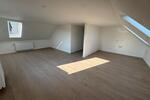 Dachgeschoßwohnung Peine Peine Kernstadt - 3 Zimmer, 80 m&sup2;, 850&euro; | Angebot:25842958