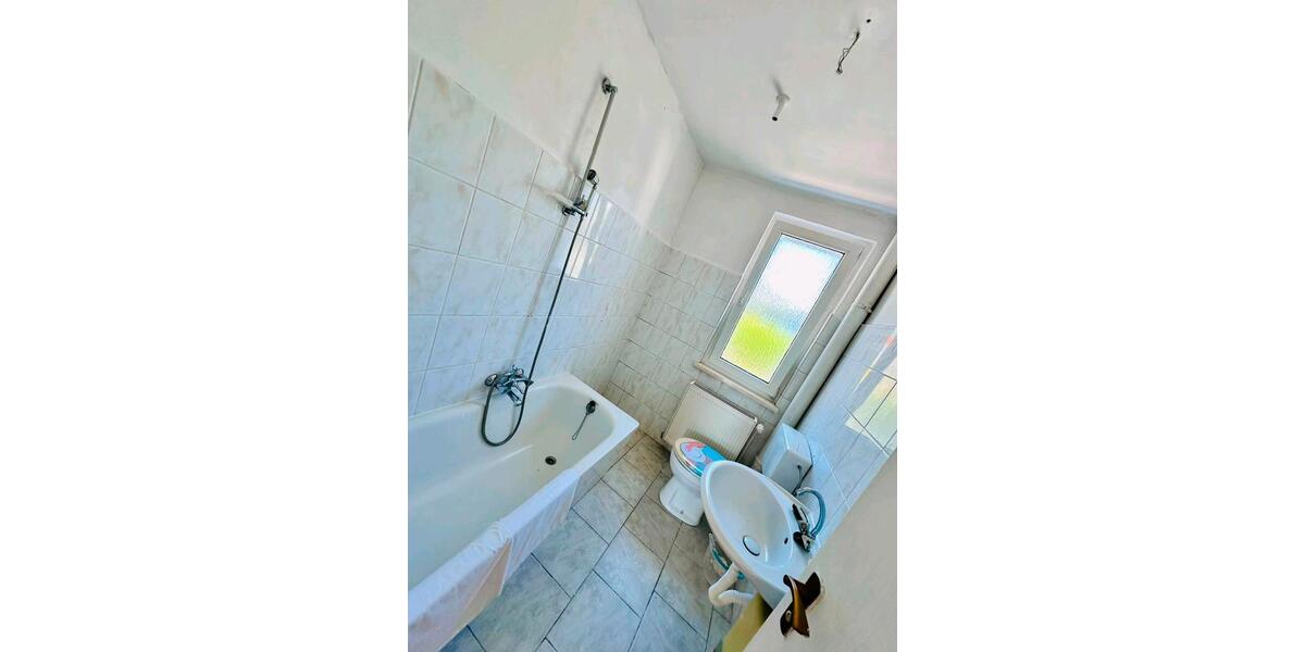 Etagenwohnung Schöningen - 4 Zimmer, 75 m&sup2;, 60.000&euro; | Angebot:27045134