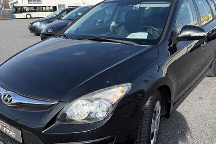 Hyundai i30 174.675 km 3.500 &euro; Salzgitter 38229