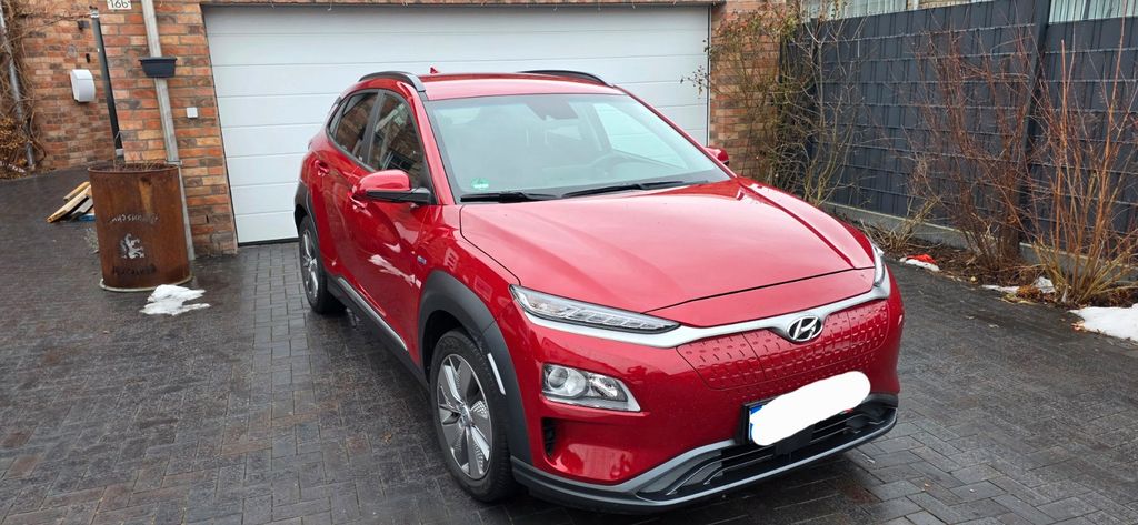 Hyundai KONA Elektro 51.200 km 15.100 &euro; Vechelde (OT Wahle) 38159
