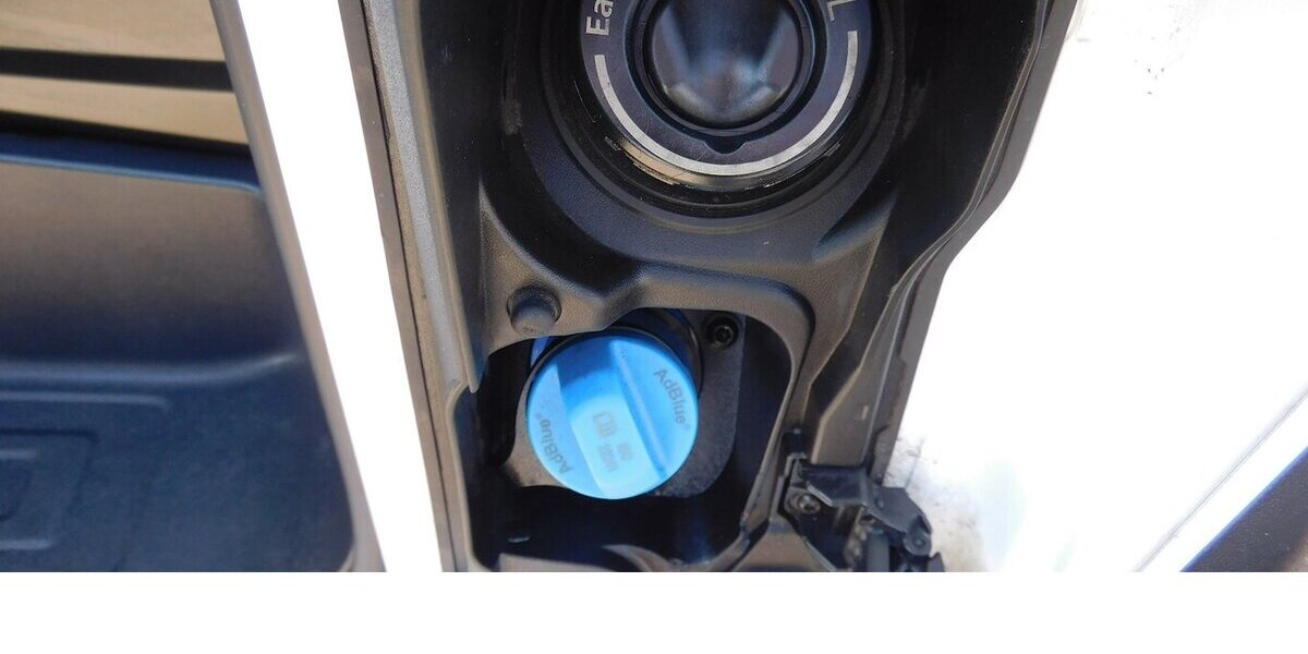 VW T7 Transporter 2.0 Lang TDI 3Sitze Navi Klima 12.200 km 30.990 &euro; Vordorf 38533