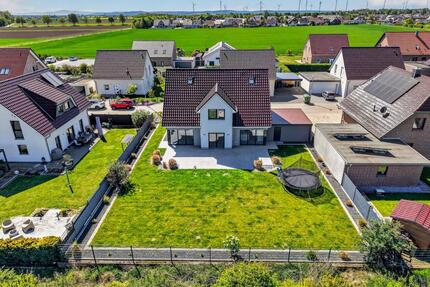 Haus Lengede - 6 Zimmer, 184 m&sup2;, 555.555&euro; | Angebot:26640879