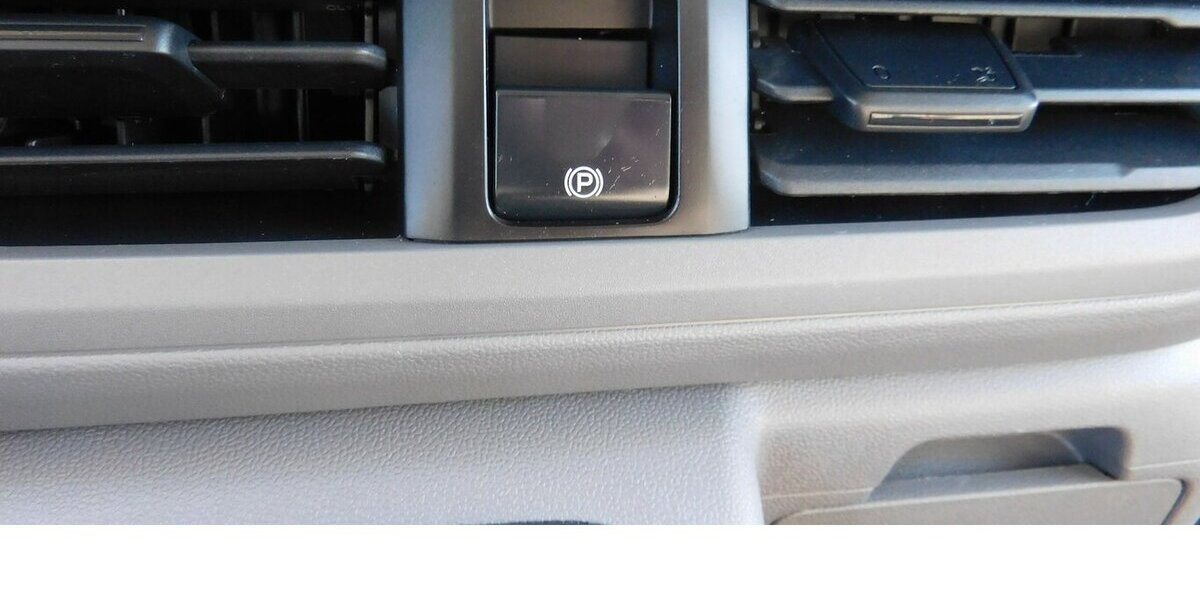 VW T7 Transporter 2.0 Lang TDI 3Sitze Navi Klima 12.200 km 30.990 &euro; Vordorf 38533