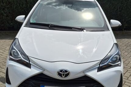 Toyota Yaris 45.100 km 11.500 &euro; Braunschweig 38126