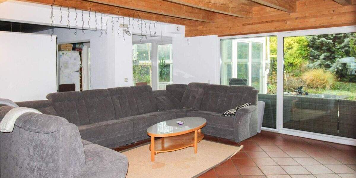 Einfamilienhaus Braunschweig Weststadt - 8 Zimmer, 394 m&sup2;, 599.000&euro; | Angebot:25711225