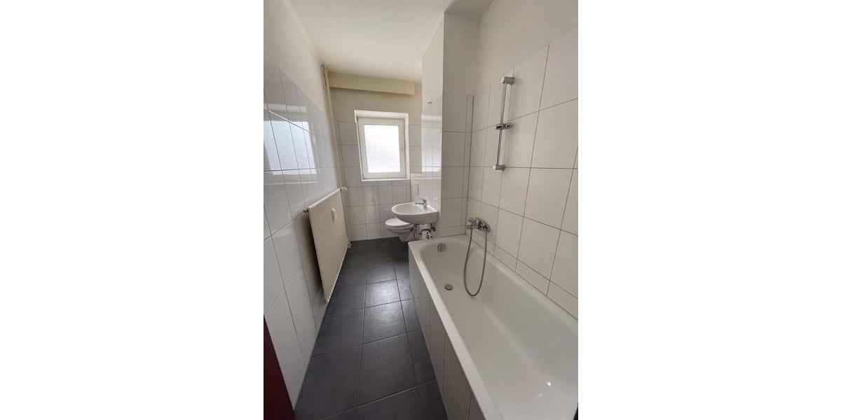 Erdgeschoßwohnung Braunschweig Wabe-Schunter-Beberbach - 2.5 Zimmer, 71 m&sup2;, 709&euro; | Angebot:25804887