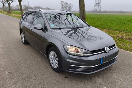 VW Golf 215.000 km 9.800 &euro; Salzgitter 38226