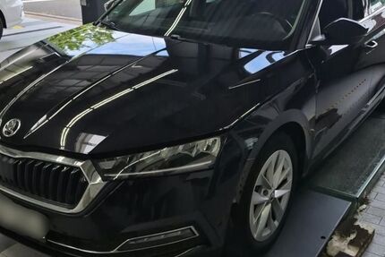 Skoda Octavia 147.184 km 13.639 &euro; Braunschweig 38112
