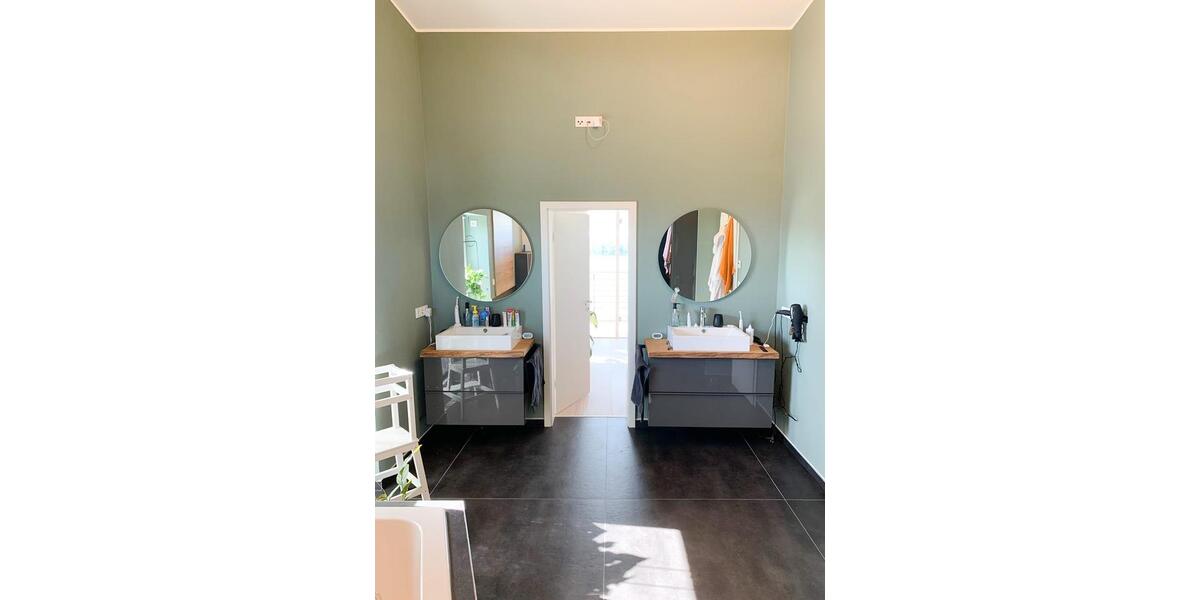 Villa Braunschweig Broitzem - 7 Zimmer, 325 m&sup2;, 1.479.000&euro; | Angebot:25634426