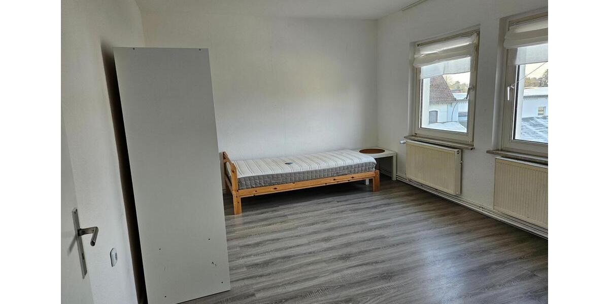 Etagenwohnung Schöningen - 3 Zimmer, 75 m&sup2;, 510&euro; | Angebot:25171704