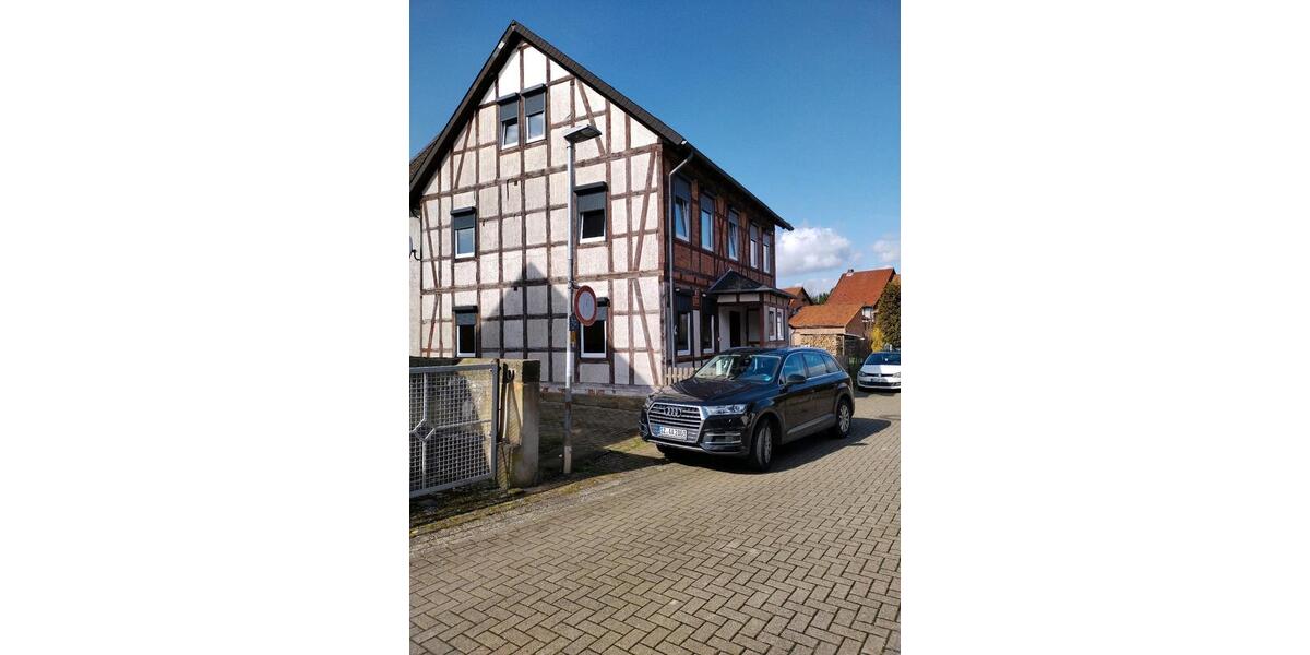 Einfamilienhaus Salzgitter Ortschaft Südost - 11 Zimmer, 207 m&sup2;, 139.000&euro; | Angebot:24294255