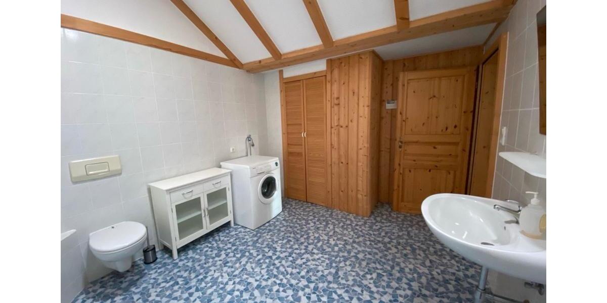 Einfamilienhaus Schladen-Werla Werla - 9 Zimmer, 230 m&sup2;, 235.000&euro; | Angebot:24727895