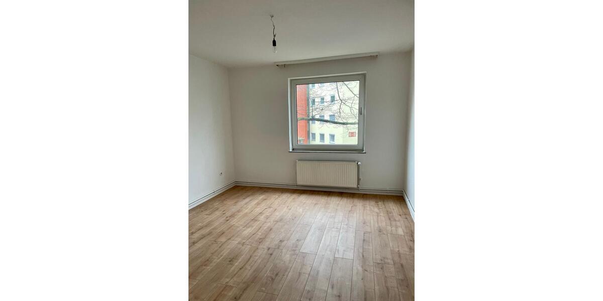 Etagenwohnung Salzgitter - 3 Zimmer, 70 m&sup2;, 450&euro; | Angebot:24890345