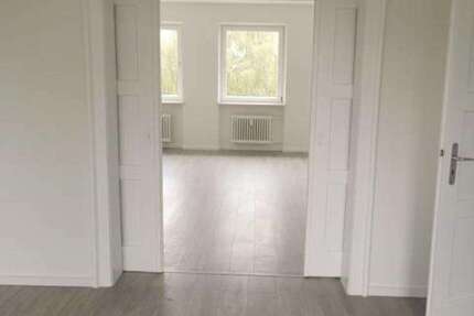 Wohnung Salzgitter Ortschaft Südost - 5 Zimmer, 136 m&sup2;, 749&euro; | Angebot:25676776