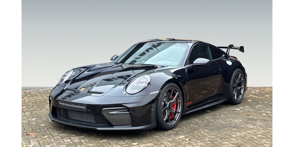 Porsche 992 4.500 km 232.860 &euro; Braunschweig 38114
