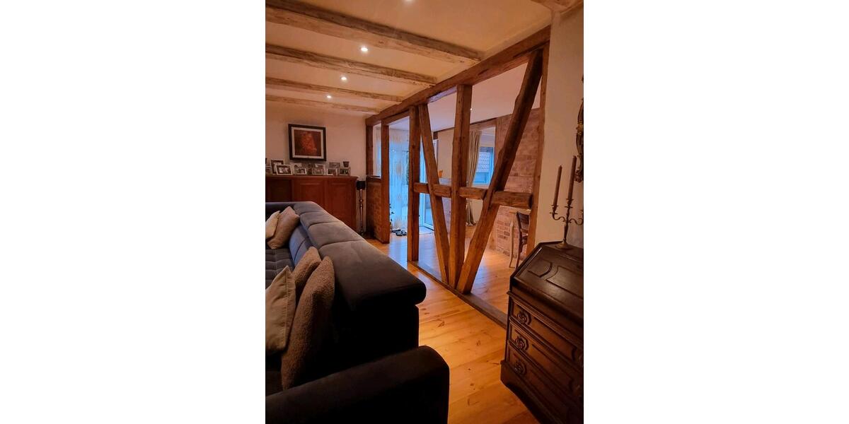 Doppelhaushälfte Wolfenbüttel Ahlum - 5 Zimmer, 200 m&sup2;, 1.500&euro; | Angebot:26051498