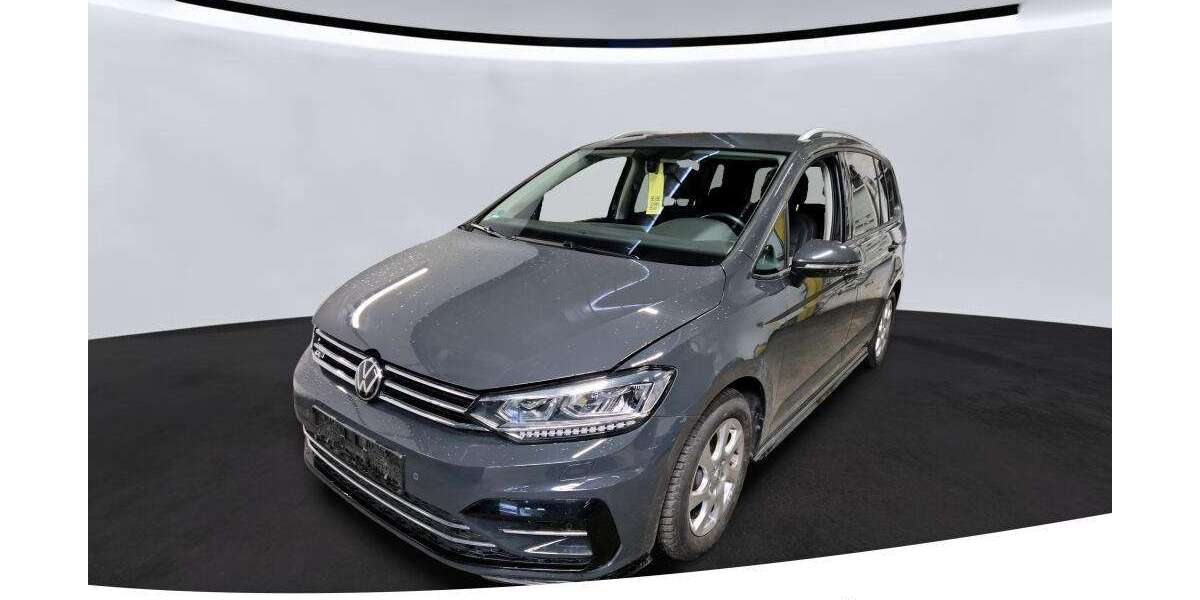 VW Touran 145.457 km 22.999 &euro; Braunschweig 38118