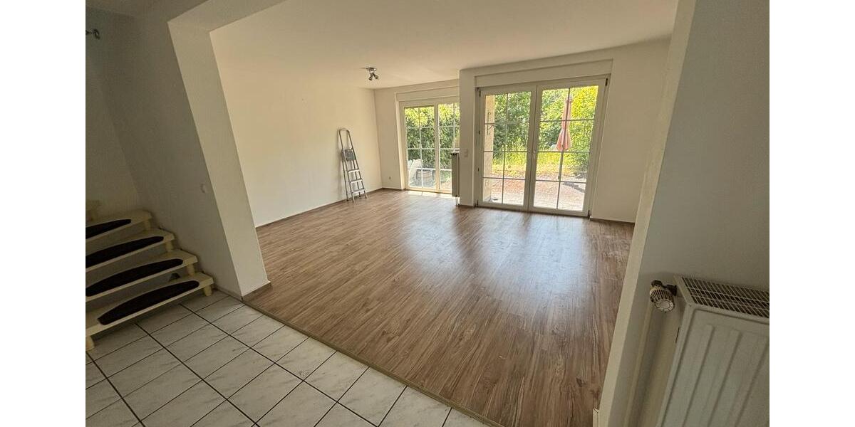Reihenhaus Peine Südstadt - 3 Zimmer, 103 m&sup2;, 285.000&euro; | Angebot:26978078