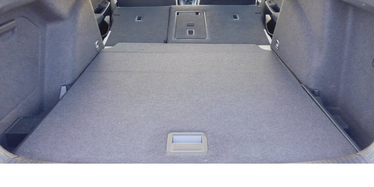 VW Golf Variant VIII 1.5 Life TSI Navi Klima Alu 31.700 km 19.990 &euro; Vordorf 38533