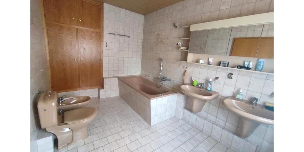 Doppelhaushälfte Salzgitter Ortschaft Südost - 6 Zimmer, 158 m&sup2;, 170.000&euro; | Angebot:26044948