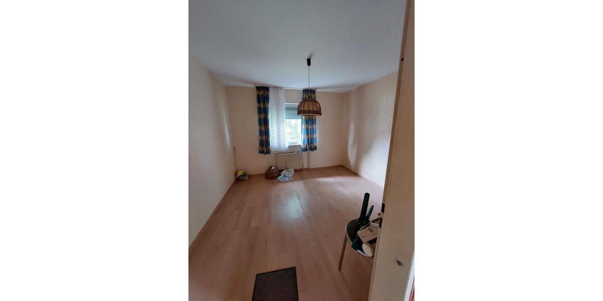 Einfamilienhaus Liebenburg - 10 Zimmer, 162 m&sup2;, 150.000&euro; | Angebot:26626140
