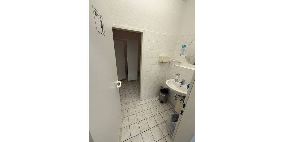 Gewerbeobjekt Braunschweig Innenstadt - 5 Zimmer, 396 m&sup2;, 3.564&euro; | Angebot:25734661