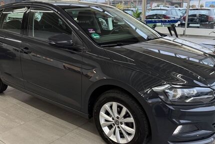 VW Polo 111.600 km 12.390 &euro; Braunschweig 38116