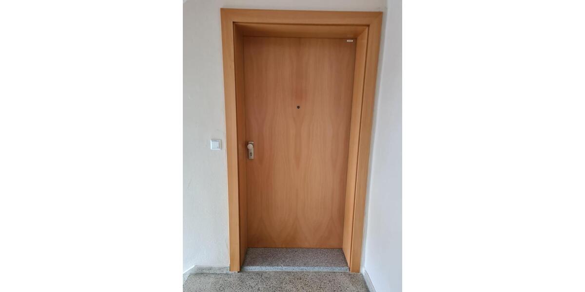 Etagenwohnung Schöningen - 3 Zimmer, 67 m&sup2;, 480&euro; | Angebot:18577741