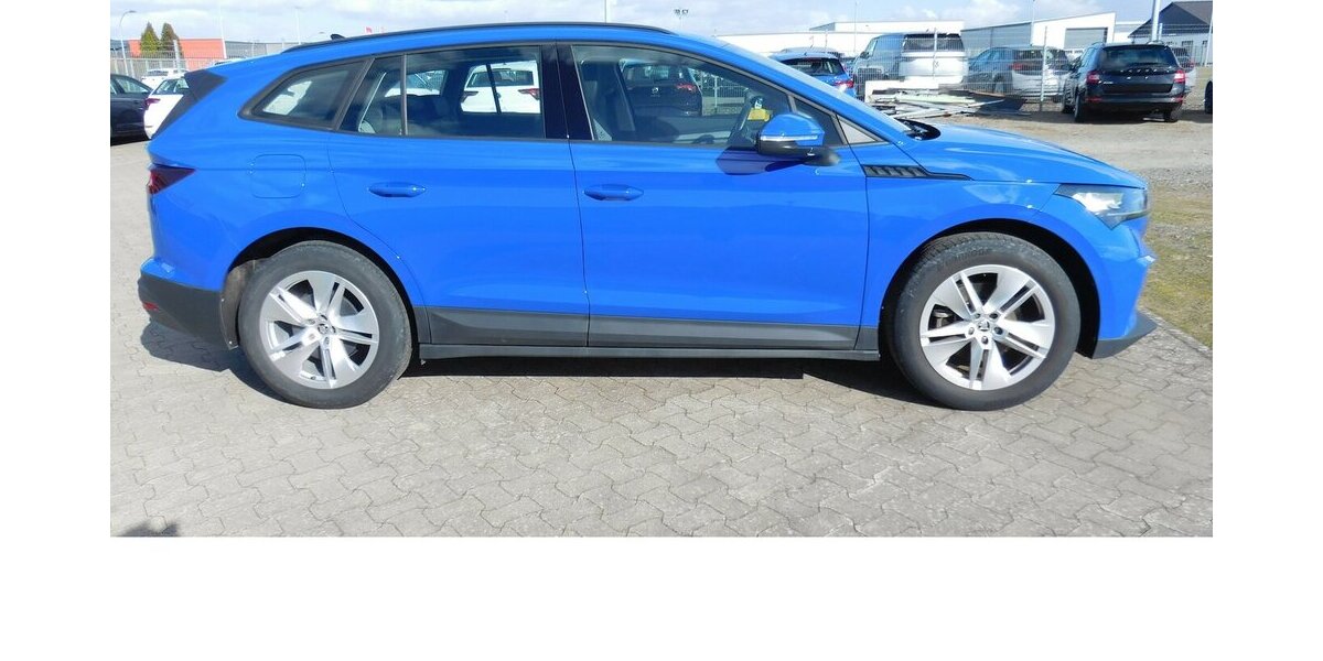 Skoda Enyaq iV 50 1-Gang Elektrik Automatic Klima Navi 10.800 km 21.990 &euro; Vordorf 38533