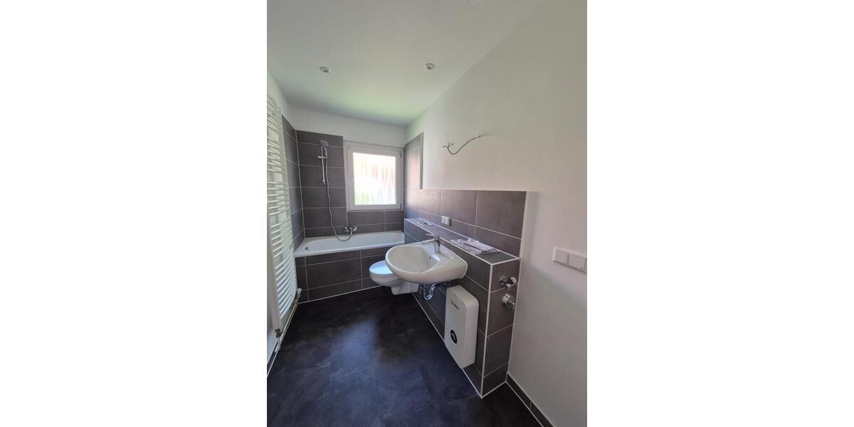 Etagenwohnung Schöningen - 3 Zimmer, 67 m&sup2;, 490&euro; | Angebot:26553833