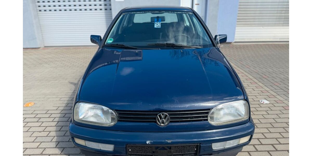 VW Golf 169.000 km 2.299 &euro; Goslar/Oker 38644