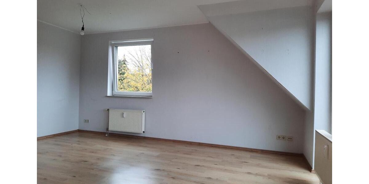 Dachgeschoßwohnung Langelsheim - 4 Zimmer, 99 m&sup2;, 680&euro; | Angebot:24400670