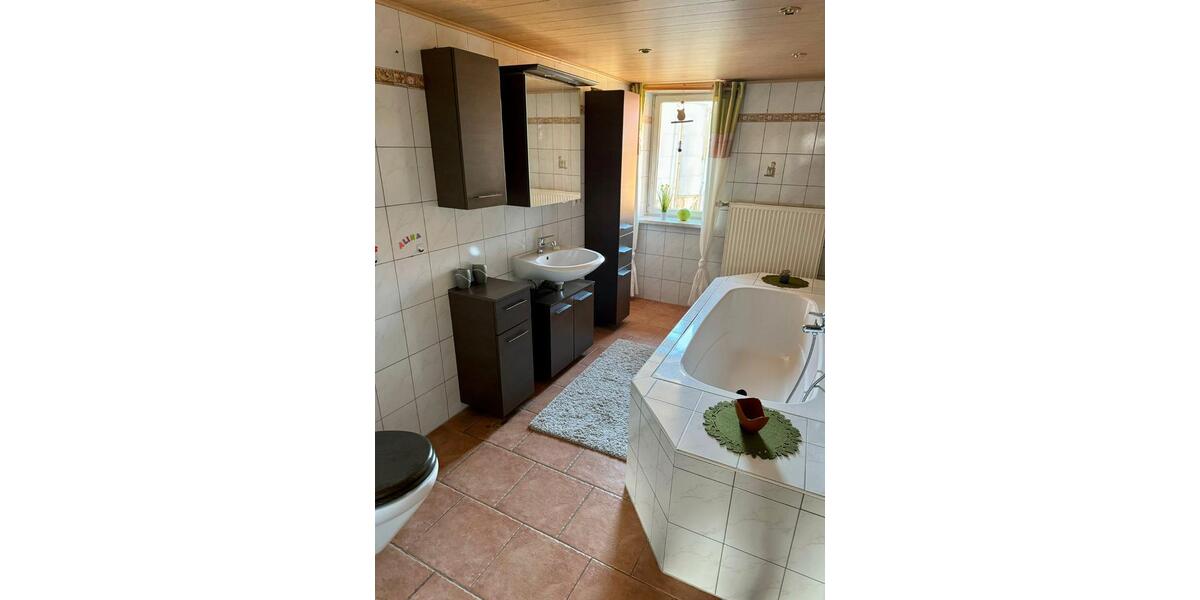 Etagenwohnung Osterwieck Dardesheim - 4 Zimmer, 200 m&sup2;, 1.100&euro; | Angebot:26020585