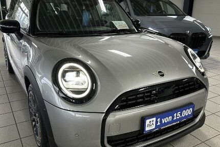 Mini Cooper C 13.350 km 24.931 &euro; Salzgitter 38228
