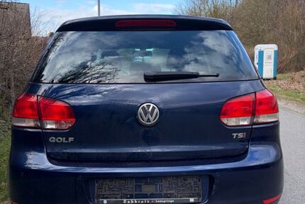 VW Golf 87.705 km 7.699 &euro; Langelsheim 38729