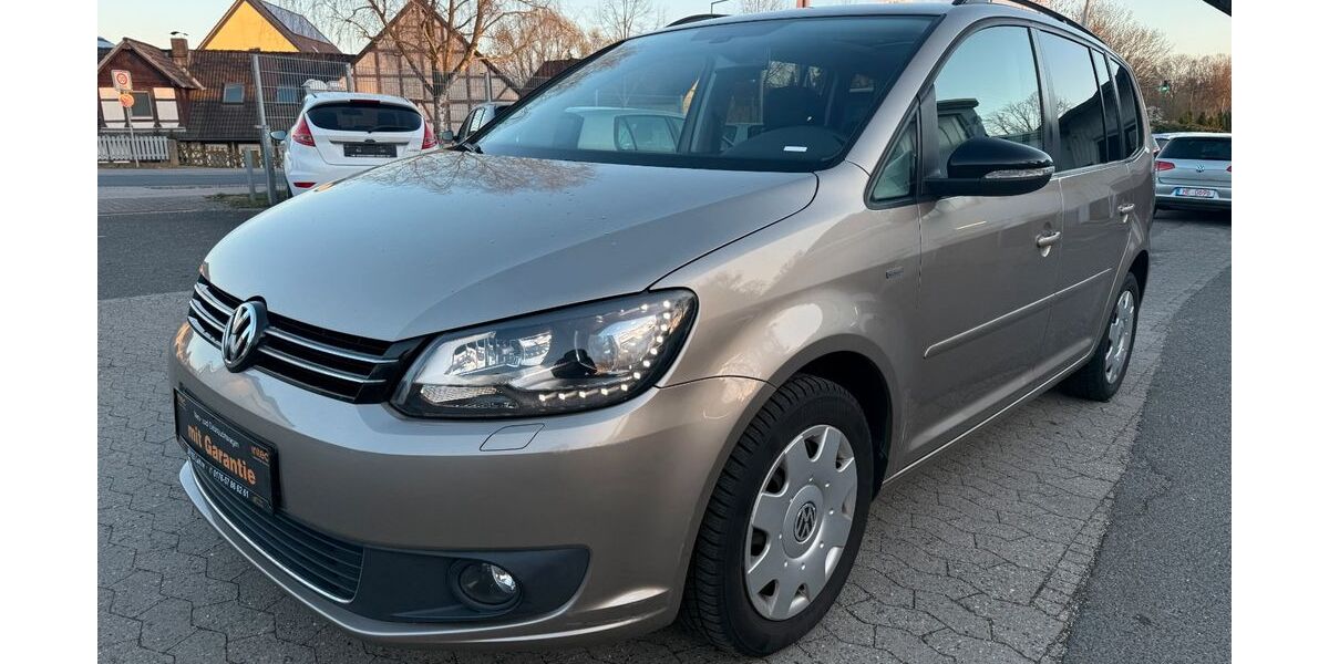 VW Touran 140.000 km 10.900 &euro; Lehre 38165