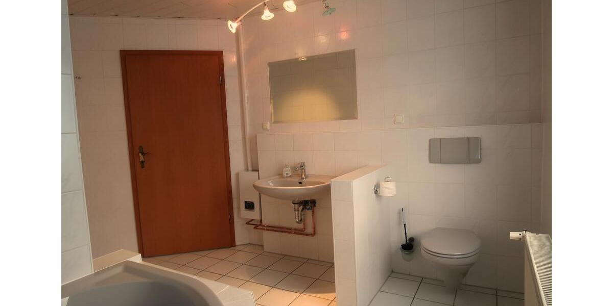 Etagenwohnung Kissenbrück - 2.5 Zimmer, 78 m&sup2;, 550&euro; | Angebot:25641845