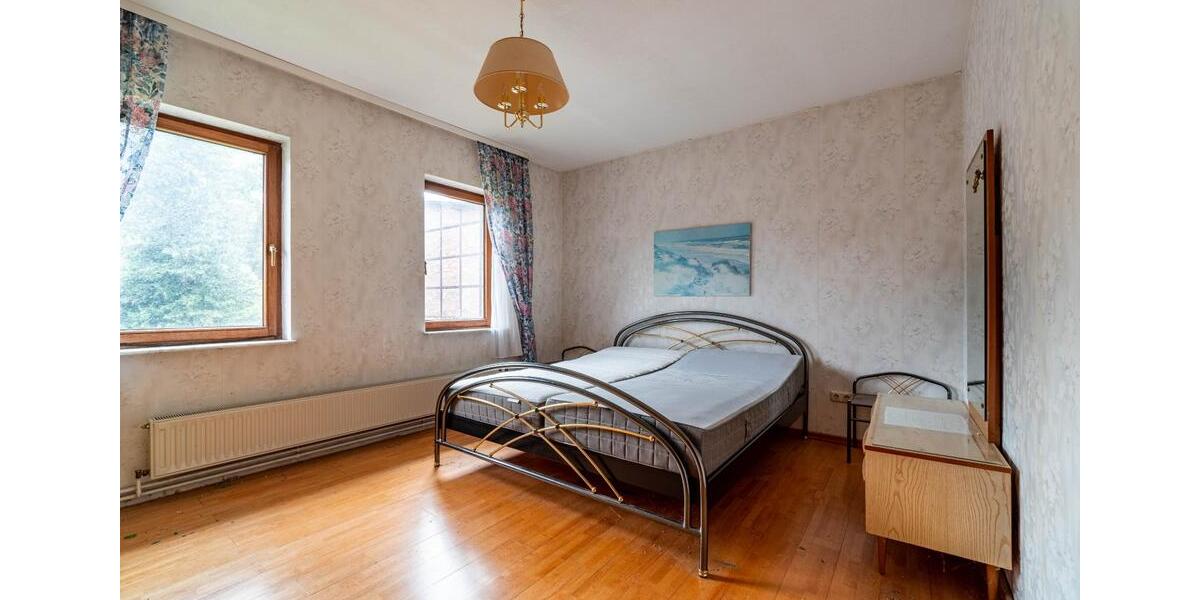 Mehrfamilienhaus, Wohnhaus Liebenburg - 15 Zimmer, 344 m&sup2;, 99.000&euro; | Angebot:25304777