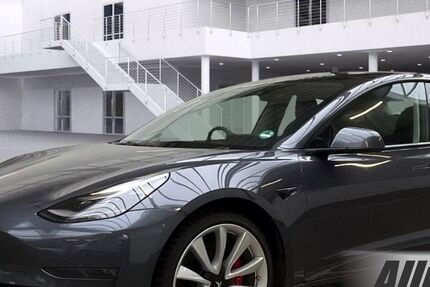 Tesla Model 3 76.850 km 28.650 &euro; Schöningen 38364