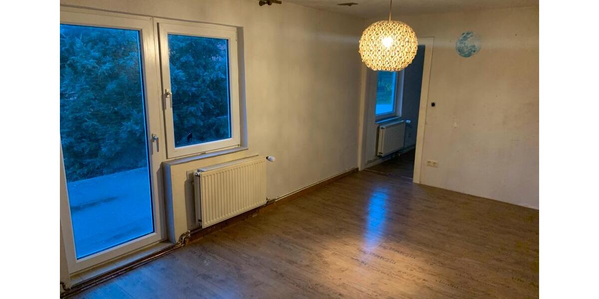 Einfamilienhaus Baddeckenstedt - 7 Zimmer, 150 m&sup2;, 139.000&euro; | Angebot:26091120