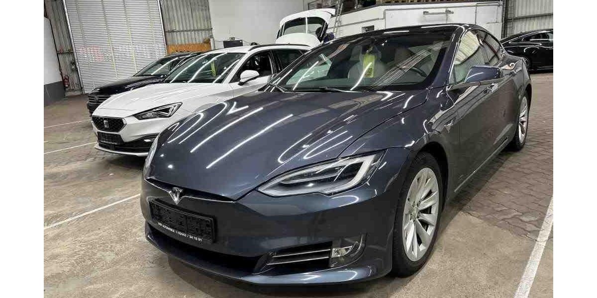 Tesla Model S 146.000 km 21.990 &euro; Peine 31226