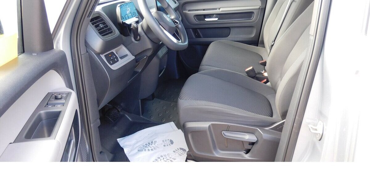 VW ID.Buzz Cargo Elektro 1-Gang Automatik Navi 16.700 km 33.990 &euro; Vordorf 38533