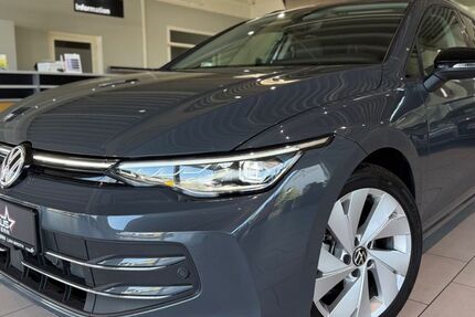 VW Golf 2.500 km 29.890 &euro; Braunschweig 38114