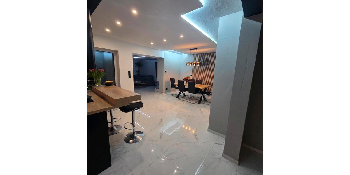 Einfamilienhaus Didderse - 9 Zimmer, 247 m&sup2;, 820.000&euro; | Angebot:26400272