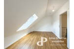 **STILVOLL WOHNEN AUF HISTORISCHEM HOF: MODERNES REIHENHAUS IN DIREKTER OKERNÄHE** - Reihenendhaus Braunschweig Heidberg-Melverode | Angebot:27242818